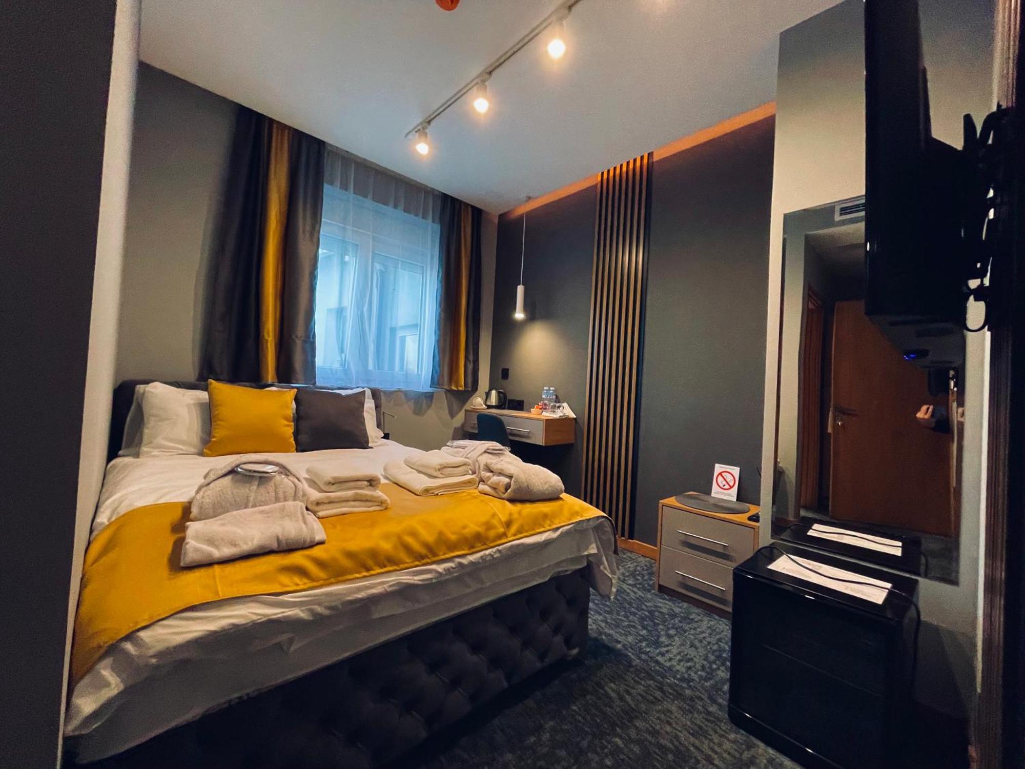 Mozaik Apartments & Spa - Modern 4-Star Apartments With Exclusive Private Spa Wellness In The City Center - Sauna, Jacuzzi, Turkish Bath - Free Parking, Wi-Fi - Rooms & Apartments Ćuprija Dış mekan fotoğraf